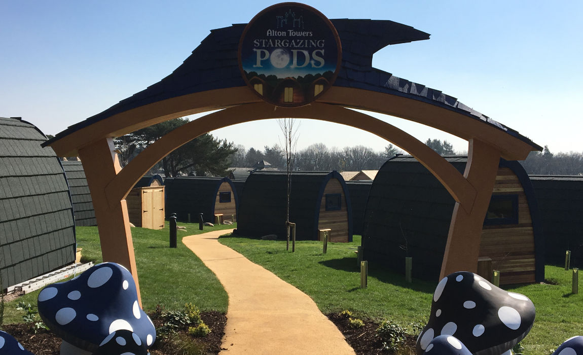 Stargazing Pods, Alton Towers